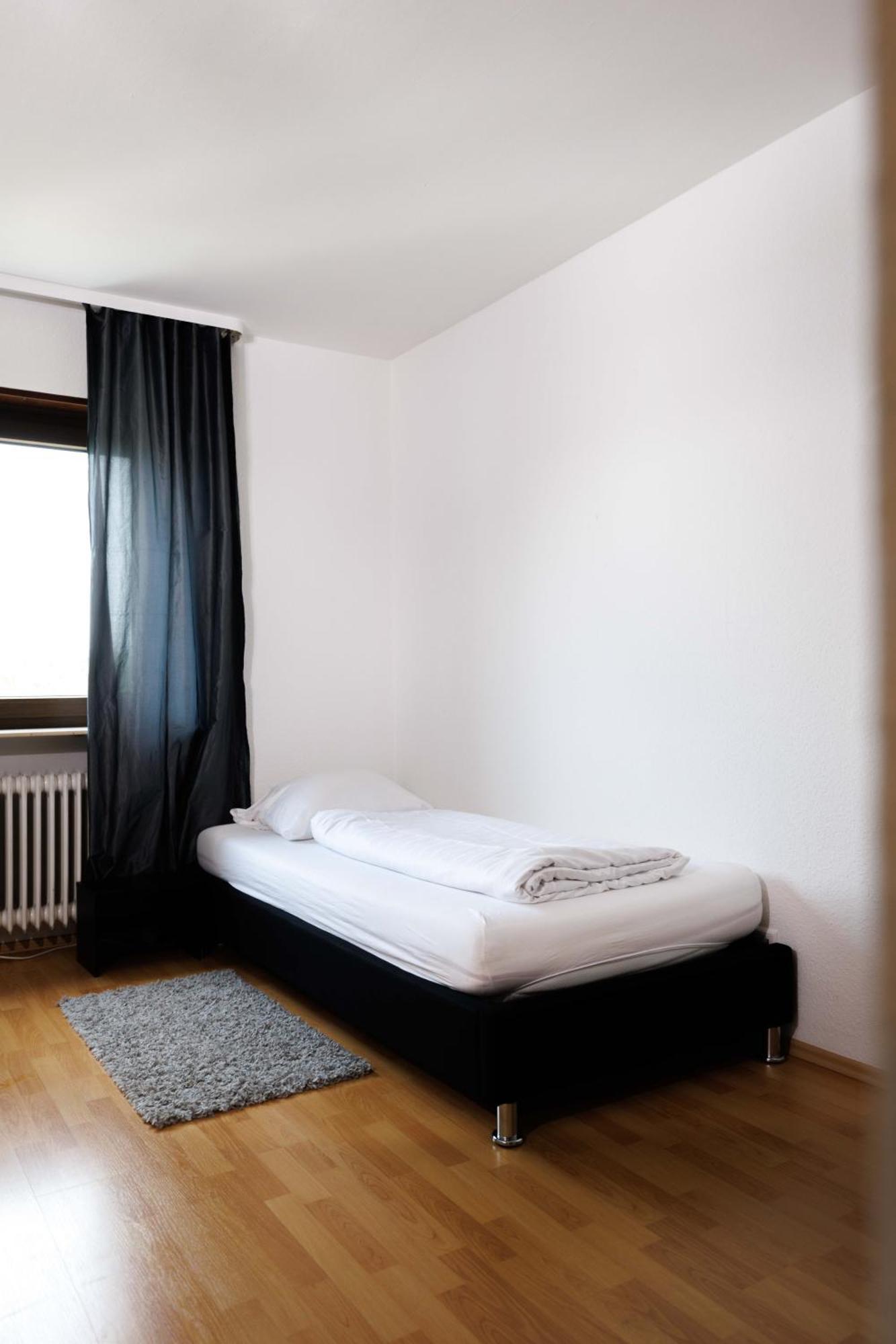 Apartmenthaus - Ludwigshafen Exteriör bild