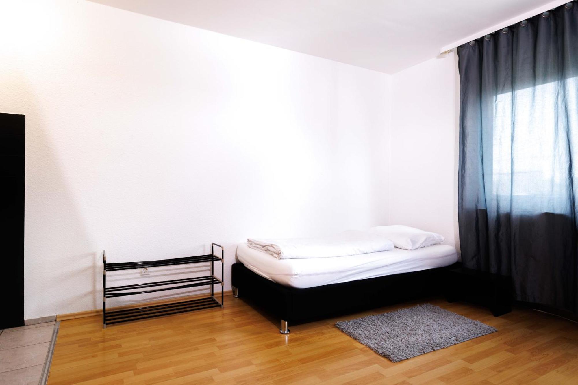 Apartmenthaus - Ludwigshafen Exteriör bild